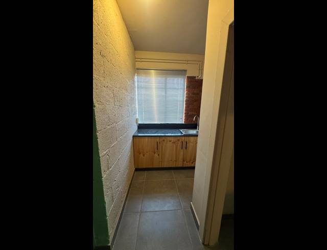 1.5 BEDROOM APARTMENT FOR SALE IN PIETERMARITZBURG CENTRAL